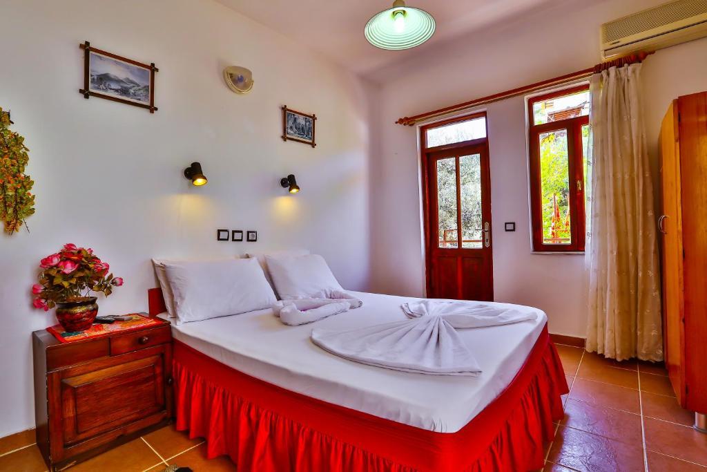 Ani Pension Hotel Kaş Kamer foto